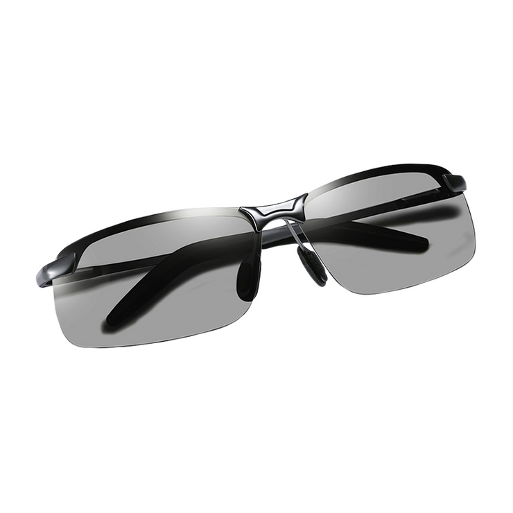 Polarized Chromatic Sunglasses with black frame